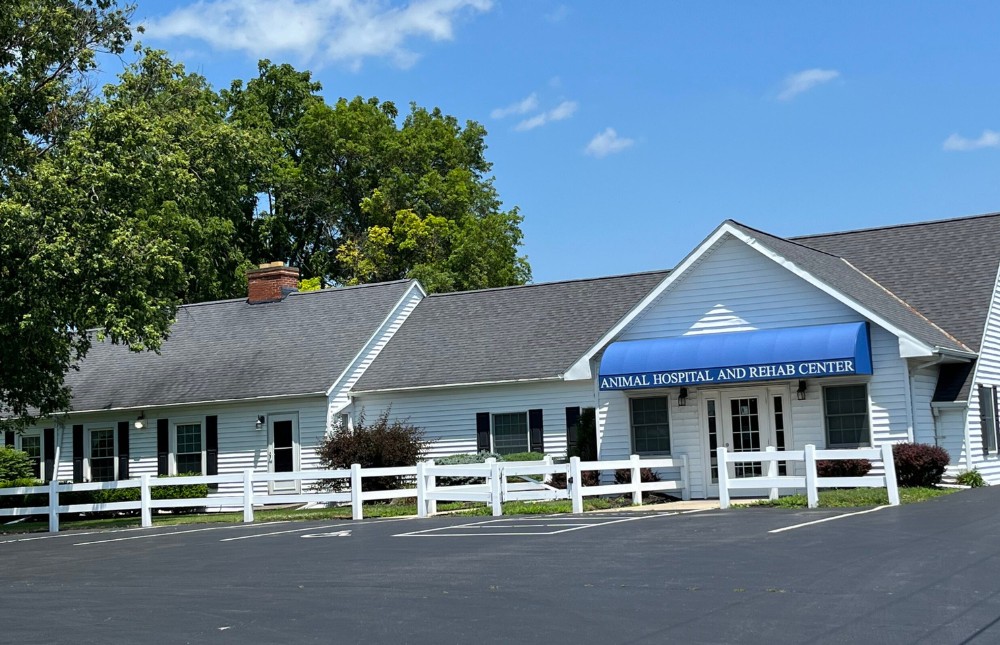 Animal Hospital of Tiffin front view